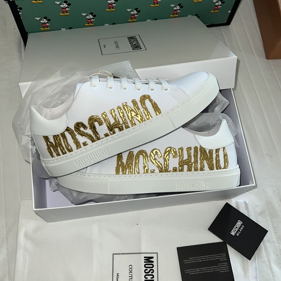 MOSCHINO A051155571002 関税送料込 Moschino | Shoes | Authentic Moschino Logo Sneakers | Poshmark